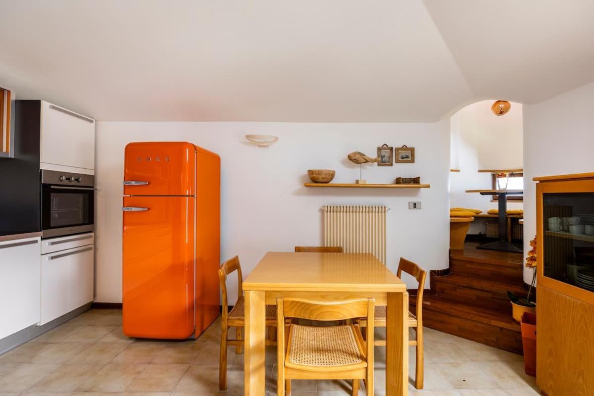 Apartment Attic In Lina *